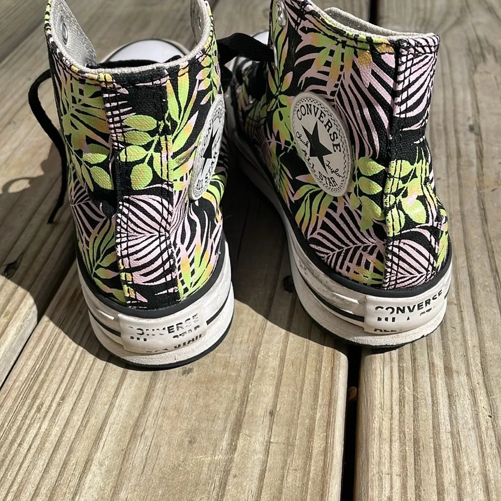 Converse CTAS Platform High Top Tropical Print Sneakers Youth Size 1